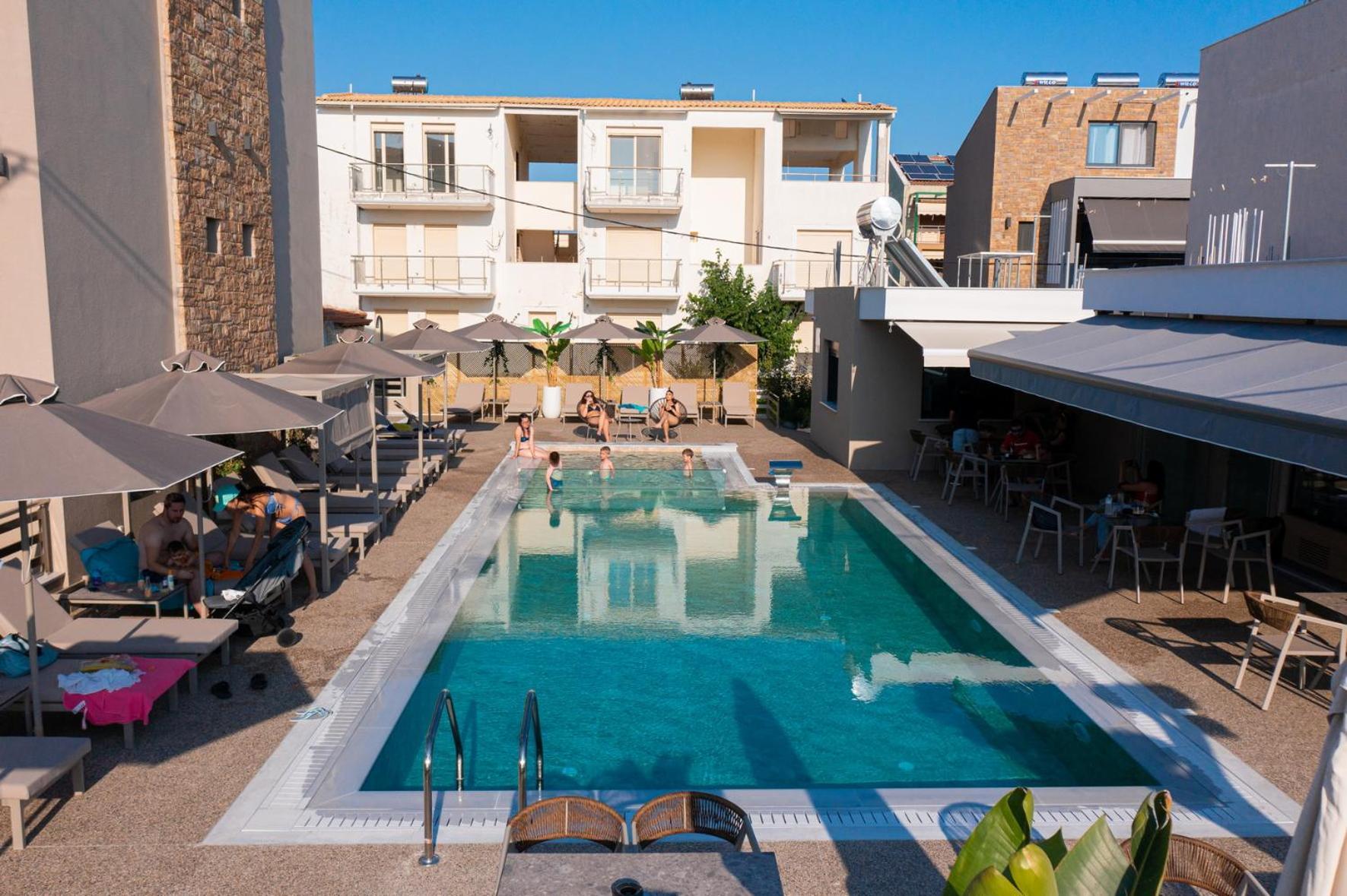 Callista Suites Flogita Extérieur photo